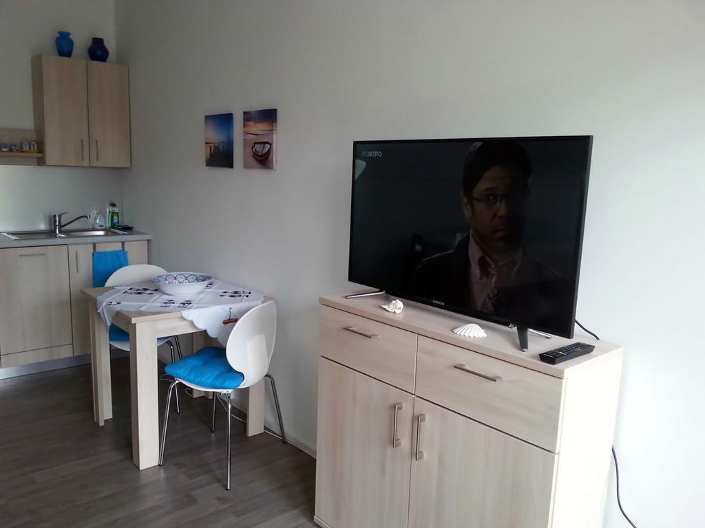Ferienwohnungen Vallentin Gbr Schaprode Bagian luar foto