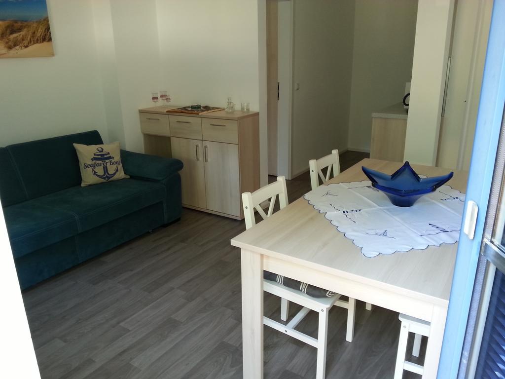 Ferienwohnungen Vallentin Gbr Schaprode Bagian luar foto